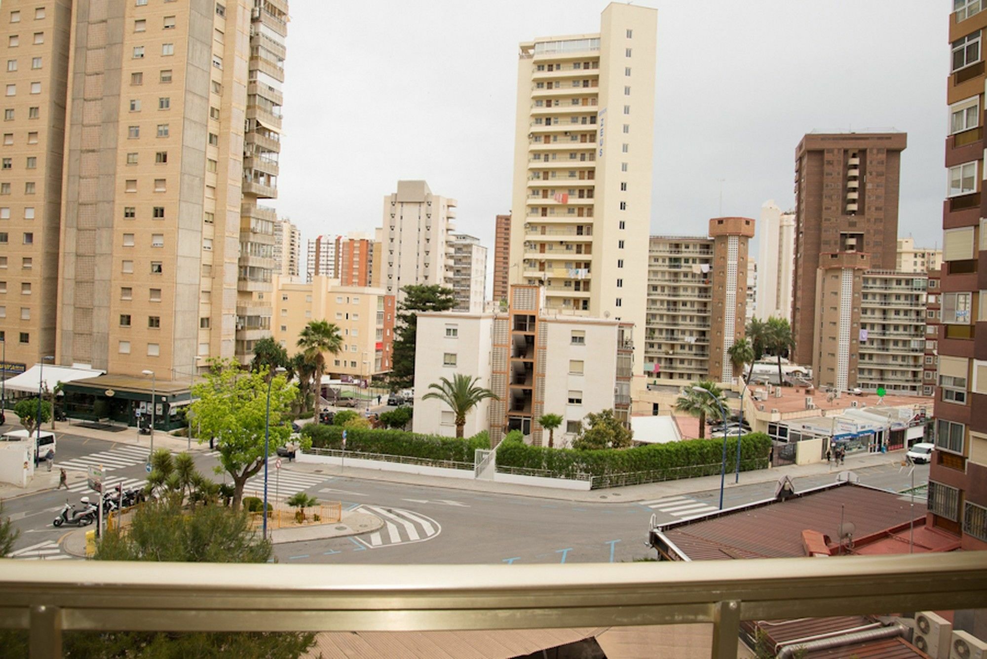 La Cigueena Alquilevante Benidorm Luaran gambar